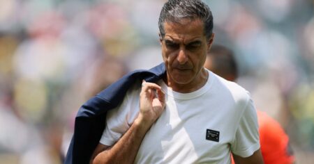 El último campeón de Libertadores se quedó sin entrenador imagen-16