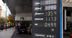 Se viene un aumento del 5% en la nafta y el gasoil y se complica el freno a la inflación imagen-2