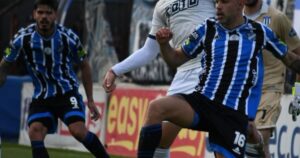 Tristán Suárez ganó un partidazo con uno menos imagen-4