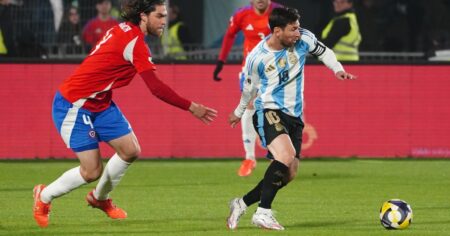 La multitudinaria ovación a Lionel Messi en Chile que despertó furia en los medios locales imagen-7