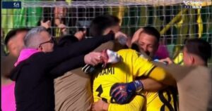Video: los penales que le dieron el pase a octavos a Aldosivi ante Estudiantes imagen-1