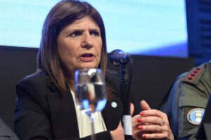 El Gobierno aprobó un nuevo estatuto para la Policía Federal y redefine su rol fuera de la Ciudad imagen-1