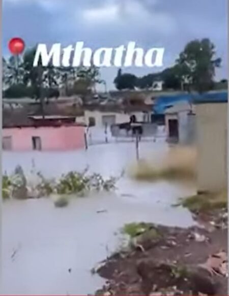 Impactantes imágenes de las inundaciones en Sudáfrica con 90 muertos: “Desastre catastrófico” imagen-7
