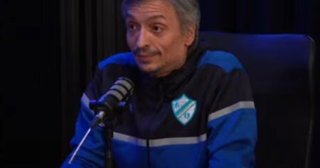 La rutina de Cristina Kirchner presa, según Máximo Kirchner: llamados temprano, envío de noticias y clase de gimnasia imagen-16