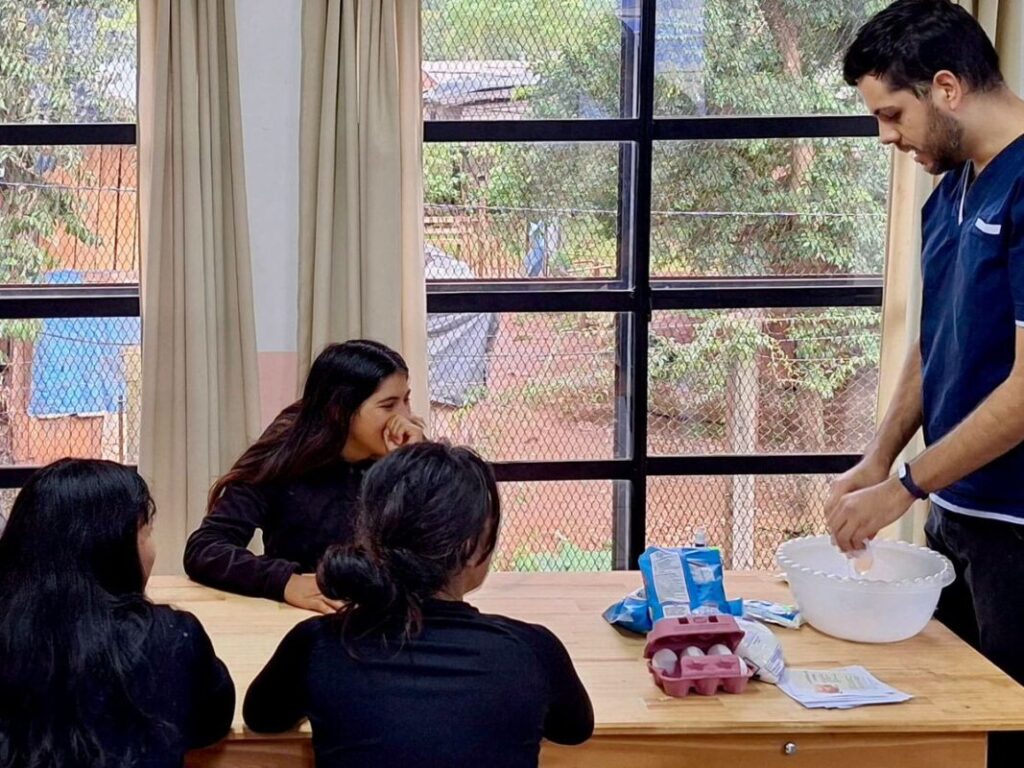 TALLER DE COCINA A LOS NIÑOS NIÑAS Y ADOLESCENTES DE VILLA GÜNTHER imagen-5