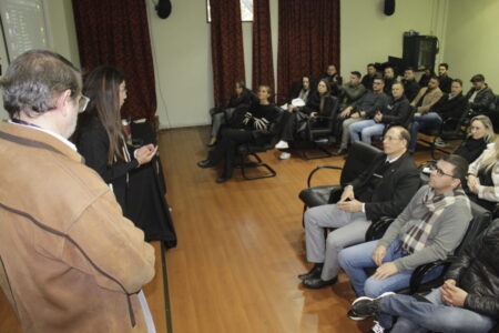 ACCIÓN COOPERATIVA: POLÍTICAS PÚBLICAS PARA UNIVERSITARIOS BRASILEÑOS EN UNA JORNADA DE INTEGRACIÓN ACADÉMICA DE LA UGD imagen-77
