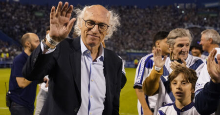 Proponen el nombre de Carlos Bianchi para una obra pública imagen-13
