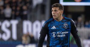 Costas llamó a López Muñoz para decirle que lo quiere en Racing: ¿qué respondió el volante? imagen-1