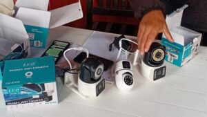 Vecinos del barrio Sesquicentenario crearon su propio sistema de vigilancia para enfrentar la inseguridad imagen-2