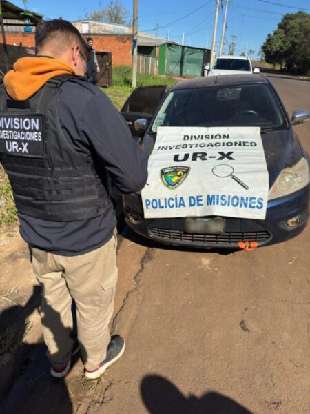 Posadas: la Policía desbarató una maniobra de estafa y recuperó dos vehículos tras una permuta fraudulenta imagen-24