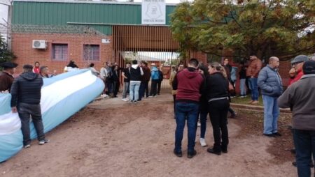 A minutos de concretarse la liberación de Ramón Amarilla, diputado electo y detenido por sedición imagen-13