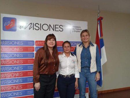 Reunión entre Trabajo y representantes tareferos para avanzar en mejoras laborales y educativas para el sector imagen-7