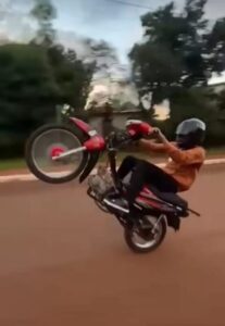 Detuvieron a “Koala” y su banda: desmantelaron red de picadas ilegales y robo de motos en un megaoperativo en Garupá imagen-1