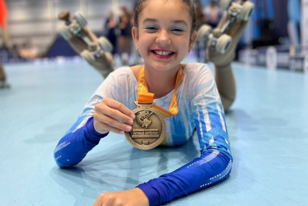 Orgullo misionero en el Panamericano de Patinaje: Paula Romero Zárate es Medalla de Oro imagen-5
