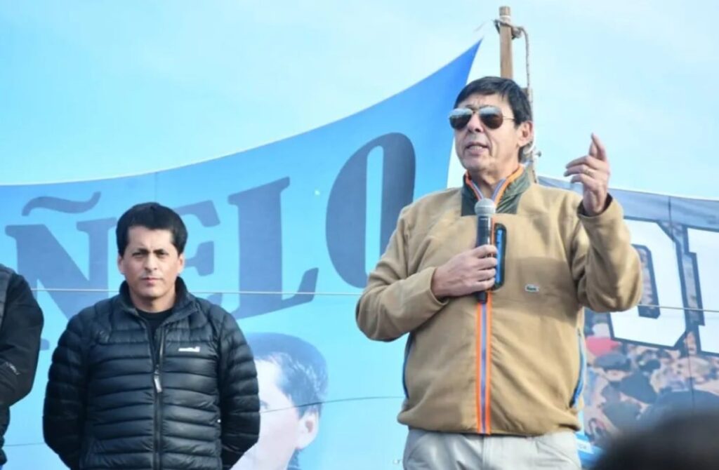 El gremio petrolero que talla en Vaca Muerta selló una paritaria a medida del Gobierno: un 12% anual imagen-95