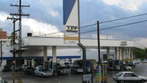 YPF aumentó el precio de la nafta y gasoil en todo el país imagen-2