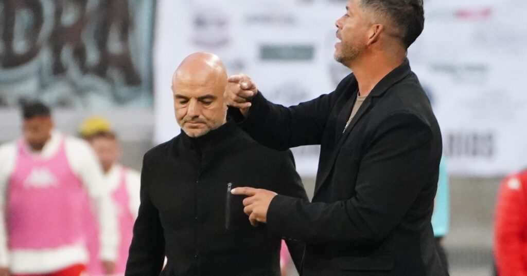 Con Orsi-Gómez, ya son 19 los técnicos out en la Primera División imagen-40