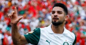 El Flaco López afianzó a Argentina como el país con más goles en el Mundial de Clubes imagen-2