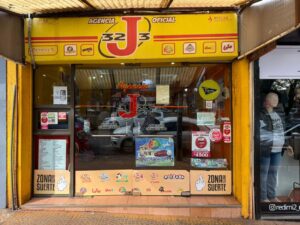“Lo que tanto soñaba, finalmente se cumplió”, dijo la jubilada obereña que ganó casi $3 mil millones en un juego de azar imagen-1