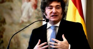Javier Milei y sus medidas, EN VIVO: el Presidente concluyó hoy en Madrid su gira por Europa y Medio Oriente imagen-3