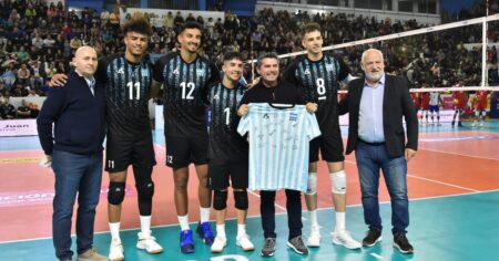 Rumbo a la VNL, segunda victoria amistosa al hilo de la Selección Argentina de Vóley imagen-15