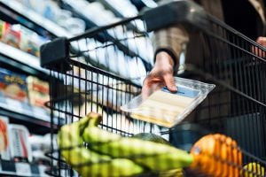 Comerciantes advierten por la fuerte caída en ventas a pesar de las medidas de  Misiones para minimizar las asimetrías y el retroceso nacional en consumo imagen-2