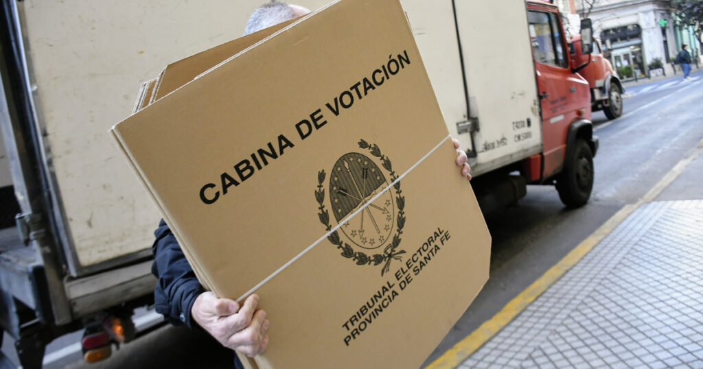 Elecciones en Santa Fe: baja participación y pelea cabeza a cabeza en Rosario entre el PJ, los libertarios y el oficialismo imagen-5