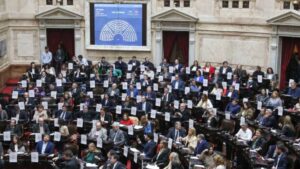 La oposición logró quórum en Diputados y se debate el aumento de las jubilaciones imagen-2