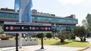 El Ministerio de Salud echó a 110 empleados del Hospital Posadas por ausentismo imagen-1