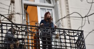 Cristina presa: quiénes integran su círculo más cercano y la intimidad de su rutina diaria en San José 1111 imagen-3