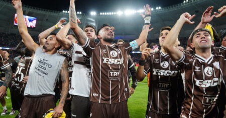 Platense es el campeón del fútbol argentino: un equipo armado en forma artesanal que habría enamorado y llenado de orgullo a Damián imagen-5