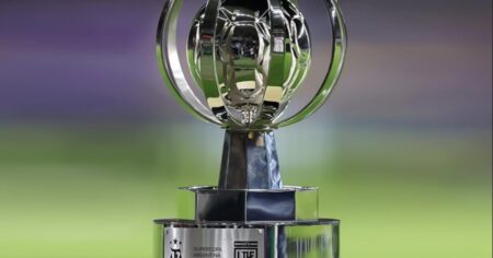 Se reprogramó la Supercopa Internacional entre Vélez y Estudiantes imagen-17