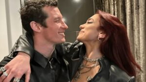 Dua Lipa confirmó su compromiso con el actor Callum Turner imagen-1