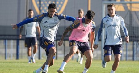 Los dos equipos que paró Russo en su primer ensayo formal en Boca imagen-23