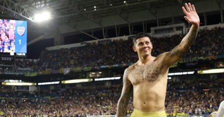 Rojo se empieza a despedir de Boca: no vuelve de Miami y ¿rescinde contrato ya? imagen-11