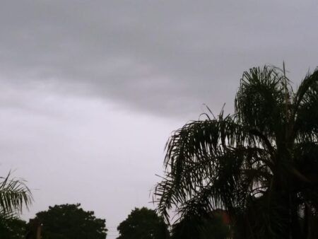 Alertan por fuertes lluvias y tormentas para este sábado en Misiones imagen-15