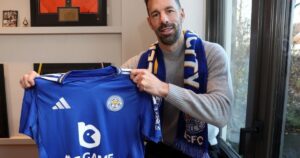 Goles eran amores: Ruud van Nistelrooy se quedó sin trabajo en el fútbol inglés imagen-2
