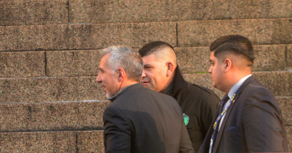 El fiscal Diego Luciani rechazó la domiciliaria de Cristina Kirchner y ahora define el Tribunal imagen-99