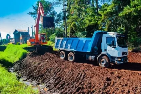 Distintos trabajos viales se llevaron a cabo en Jardín América imagen-12