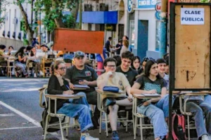 Docentes universitarios convocan a dos jornadas de lucha en defensa del presupuesto educativo imagen-2