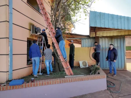 Arrancan las clases en las Aulas Talleres Móviles con más de 400 inscriptos imagen-123