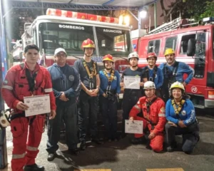 Bomberos Voluntarios de Puerto Libertad, participaron de una capacitación en Paraguay imagen-1