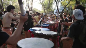Comienzan los ensayos de la Estudiantina para los colegios que practiquen los fines de semana imagen-1
