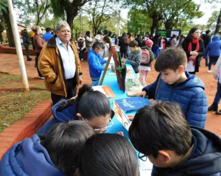 Puerto Libertad: se llevó a cabo la III Feria del Libro y celebración del Día de los Jardines de Infantes imagen-18