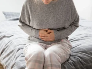 Dolor, acidez y saciedad precoz son principales síntomas de la gastritis imagen-1