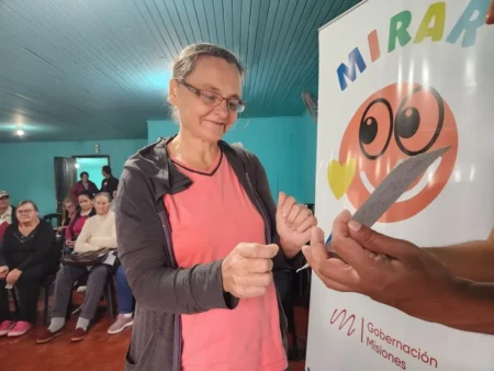 Colonia Aurora: el programa "Mirar Mejor" brindó soluciones integrales oftalmológicas imagen-9