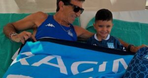 De vacaciones, Costas mandó un mensaje que embaló aún más a los hinchas de Racing imagen-1