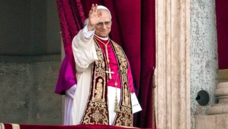 El papa León XIV defendió el matrimonio entre el hombre y la mujer imagen-5