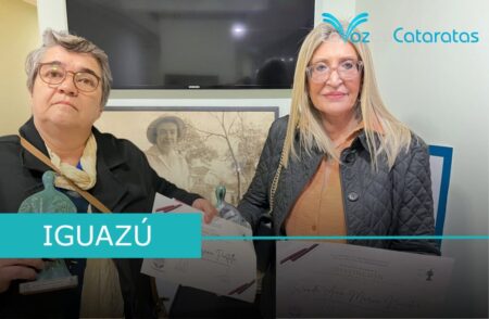 Dos profesionales de Iguazú recibieron la estatuilla «El Angel de la Selva», en honor a Marta Schwarz imagen-6