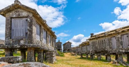El pueblo de Portugal que guarda el mayor conjunto de hórreos de la península ibérica imagen-21